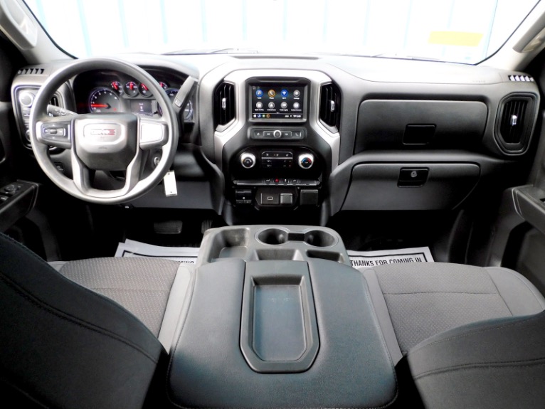 Used 2019 GMC Sierra 1500 4WD Crew Cab 147 Used 2019 GMC Sierra 1500 4WD Crew Cab 147 for sale at Metro West Motorcars LLC in Shrewsbury MA 9