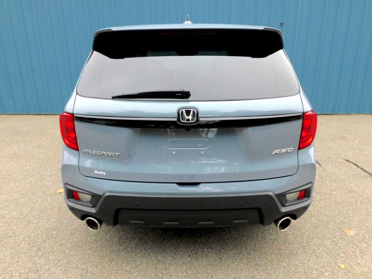Used 2024 Honda Passport EX-L AWD Used 2024 Honda Passport EX-L AWD for sale  at Metro West Motorcars LLC in Shrewsbury MA 4