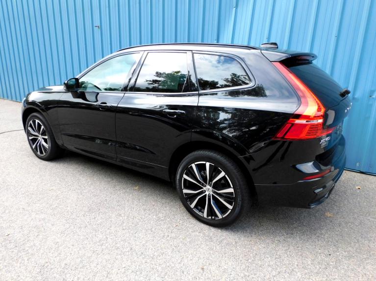Used 2024 Volvo XC60 B5 AWD Plus Dark Theme Used 2024 Volvo XC60 B5 AWD Plus Dark Theme for sale at Metro West Motorcars LLC in Shrewsbury MA 3