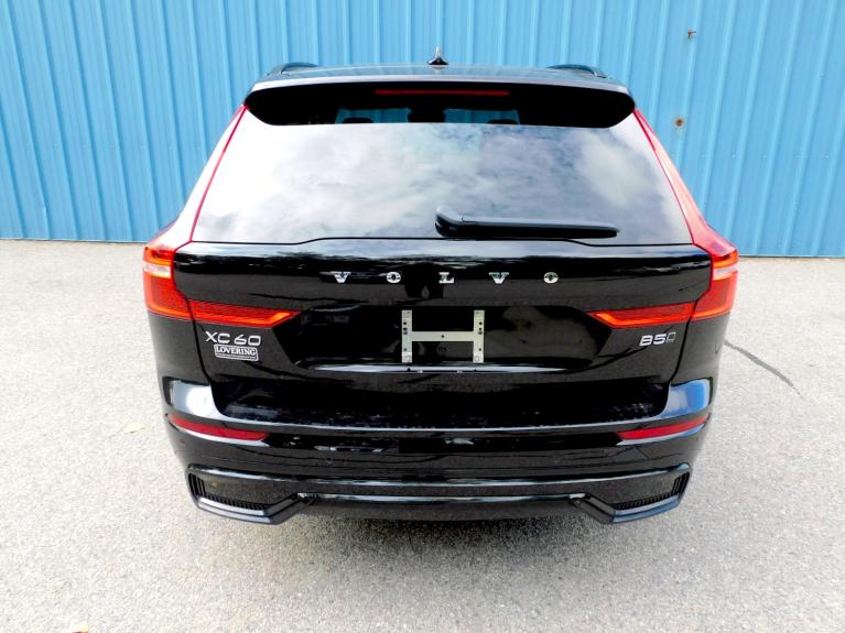 Used 2024 Volvo XC60 B5 AWD Plus Dark Theme Used 2024 Volvo XC60 B5 AWD Plus Dark Theme for sale at Metro West Motorcars LLC in Shrewsbury MA 4