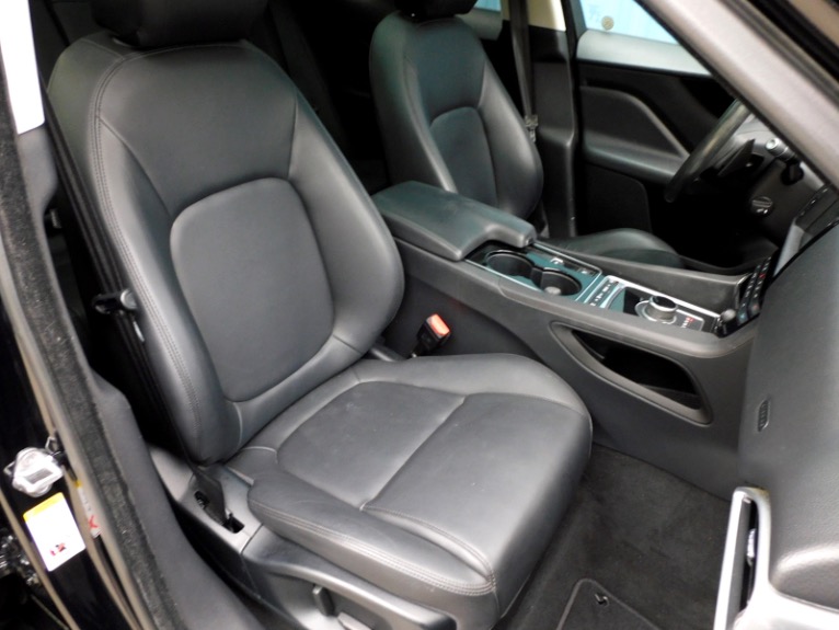 Used 2017 Jaguar F-PACE 35t AWD Used 2017 Jaguar F-PACE 35t AWD for sale at Metro West Motorcars LLC in Shrewsbury MA 19