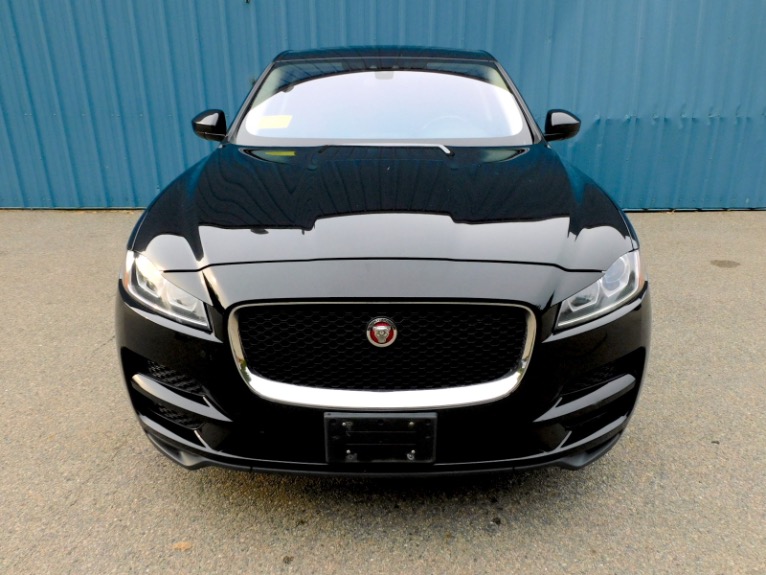 Used 2017 Jaguar F-PACE 35t AWD Used 2017 Jaguar F-PACE 35t AWD for sale at Metro West Motorcars LLC in Shrewsbury MA 8