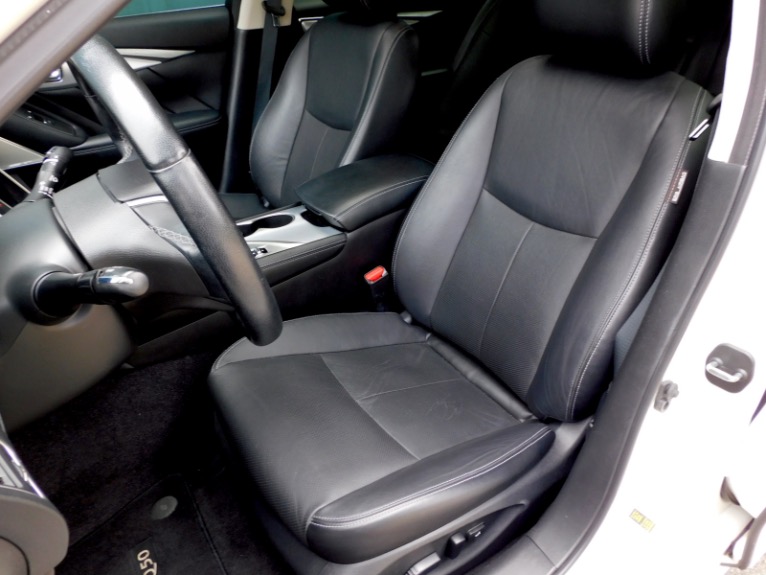 Used 2021 INFINITI Q50 3.0t LUXE AWD Used 2021 INFINITI Q50 3.0t LUXE AWD for sale at Metro West Motorcars LLC in Shrewsbury MA 14