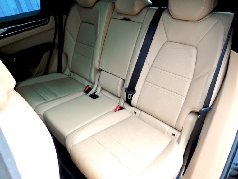 Used 2021 Porsche Cayenne S AWD Used 2021 Porsche Cayenne S AWD for sale  at Metro West Motorcars LLC in Shrewsbury MA 16