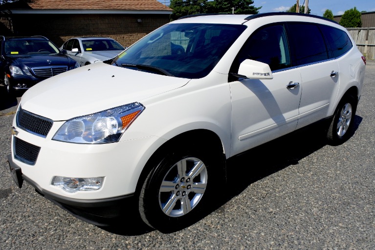 Used 2012 Chevrolet Traverse AWD 4dr LT w/1LT Used 2012 Chevrolet Traverse AWD 4dr LT w/1LT for sale  at Metro West Motorcars LLC in Shrewsbury MA 1