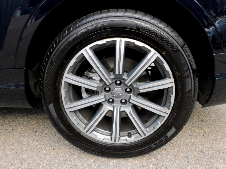 Used 2018 Audi Q7 2.0 TFSI Premium Plus Used 2018 Audi Q7 2.0 TFSI Premium Plus for sale  at Metro West Motorcars LLC in Shrewsbury MA 28