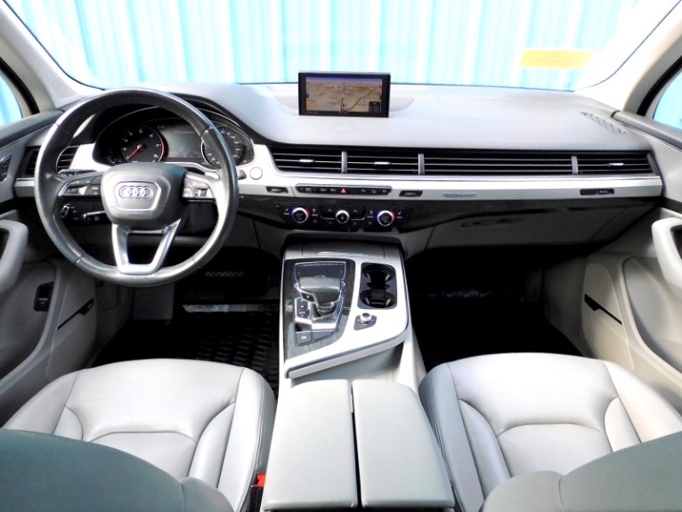 Used 2018 Audi Q7 2.0 TFSI Premium Plus Quattro Used 2018 Audi Q7 2.0 TFSI Premium Plus Quattro for sale  at Metro West Motorcars LLC in Shrewsbury MA 9