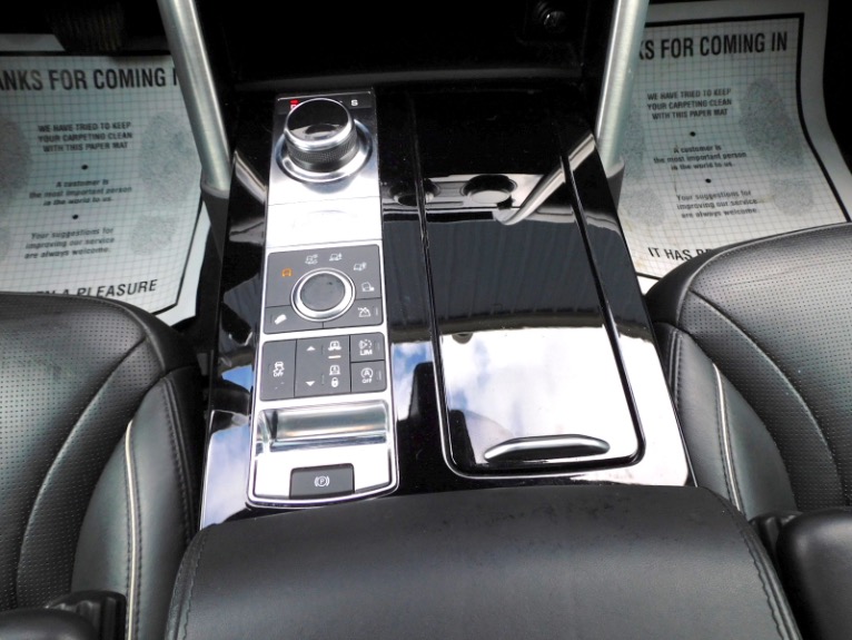 Used 2018 Land Rover Discovery HSE Luxury V6 Supercharged Used 2018 Land Rover Discovery HSE Luxury V6 Supercharged for sale  at Metro West Motorcars LLC in Shrewsbury MA 12