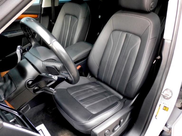 Used 2022 Audi Q5 S line Premium Plus 45 TFSI quattro Used 2022 Audi Q5 S line Premium Plus 45 TFSI quattro for sale  at Metro West Motorcars LLC in Shrewsbury MA 14