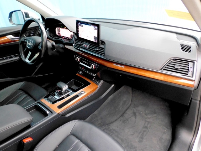 Used 2022 Audi Q5 S line Premium Plus 45 TFSI quattro Used 2022 Audi Q5 S line Premium Plus 45 TFSI quattro for sale  at Metro West Motorcars LLC in Shrewsbury MA 20