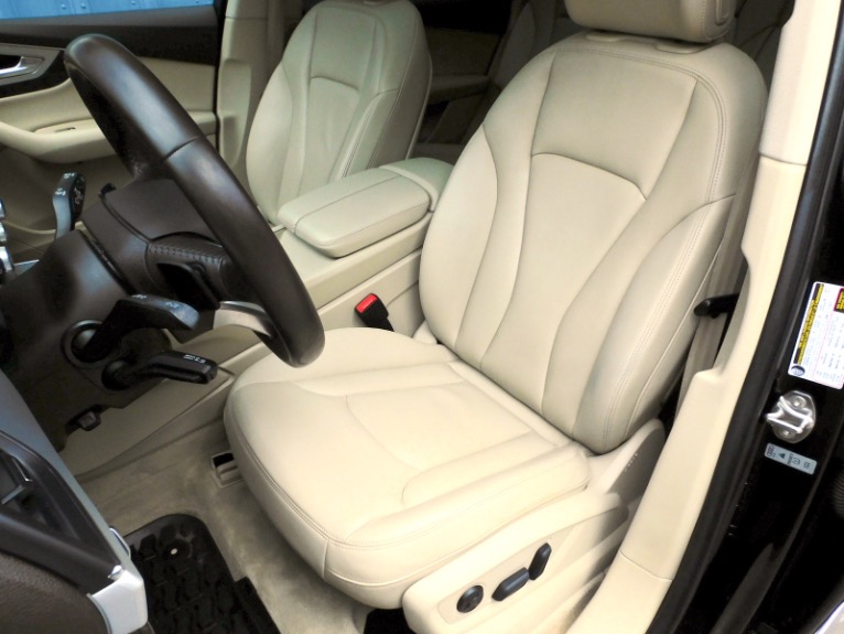 Used 2019 Audi Q7 Premium Plus 45 TFSI Used 2019 Audi Q7 Premium Plus 45 TFSI for sale  at Metro West Motorcars LLC in Shrewsbury MA 14