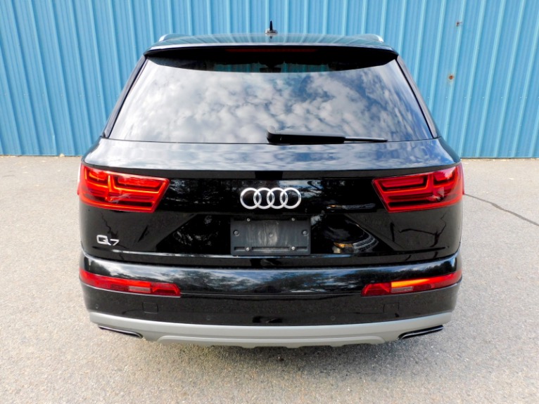 Used 2019 Audi Q7 Premium Plus 45 TFSI quattro Used 2019 Audi Q7 Premium Plus 45 TFSI quattro for sale  at Metro West Motorcars LLC in Shrewsbury MA 4