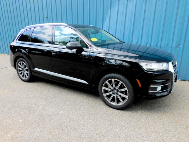 Used 2019 Audi Q7 Premium Plus 45 TFSI quattro Used 2019 Audi Q7 Premium Plus 45 TFSI quattro for sale  at Metro West Motorcars LLC in Shrewsbury MA 7