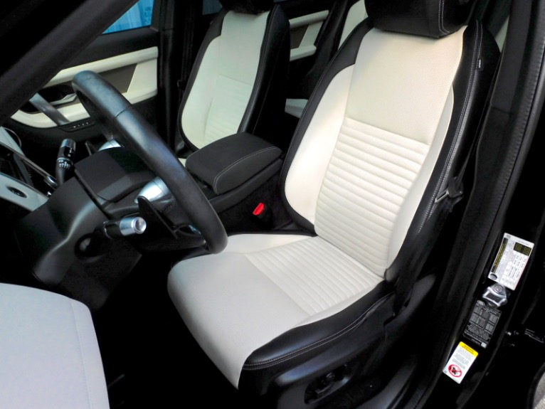 Used 2020 Land Rover Discovery Sport SE R-Dynamic 4WD Used 2020 Land Rover Discovery Sport SE R-Dynamic 4WD for sale  at Metro West Motorcars LLC in Shrewsbury MA 14