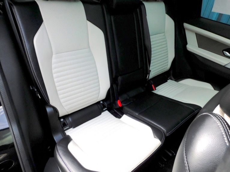 Used 2020 Land Rover Discovery Sport SE R-Dynamic 4WD Used 2020 Land Rover Discovery Sport SE R-Dynamic 4WD for sale  at Metro West Motorcars LLC in Shrewsbury MA 17