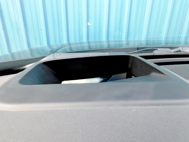 Used 2020 Land Rover Discovery Sport SE R-Dynamic 4WD Used 2020 Land Rover Discovery Sport SE R-Dynamic 4WD for sale  at Metro West Motorcars LLC in Shrewsbury MA 22