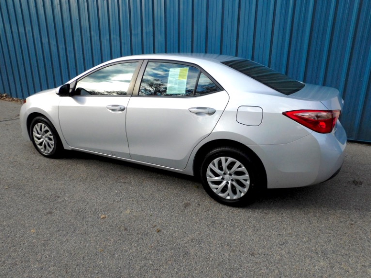 Used 2018 Toyota Corolla LE CVT (Natl) Used 2018 Toyota Corolla LE CVT (Natl) for sale  at Metro West Motorcars LLC in Shrewsbury MA 3