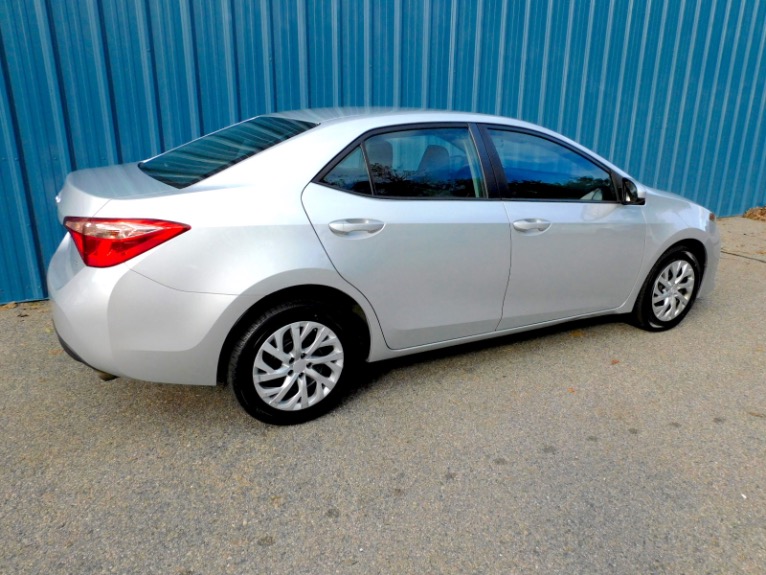 Used 2018 Toyota Corolla LE CVT (Natl) Used 2018 Toyota Corolla LE CVT (Natl) for sale  at Metro West Motorcars LLC in Shrewsbury MA 5
