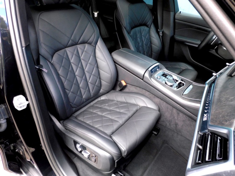 Used 2025 BMW X5 xDrive50e Plug-In Hybrid Used 2025 BMW X5 xDrive50e Plug-In Hybrid for sale  at Metro West Motorcars LLC in Shrewsbury MA 19