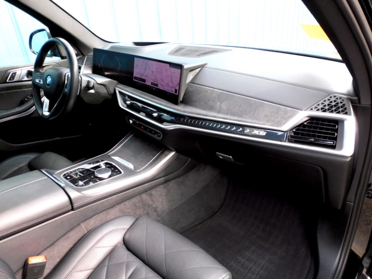 Used 2025 BMW X5 xDrive50e Plug-In Hybrid Used 2025 BMW X5 xDrive50e Plug-In Hybrid for sale  at Metro West Motorcars LLC in Shrewsbury MA 20