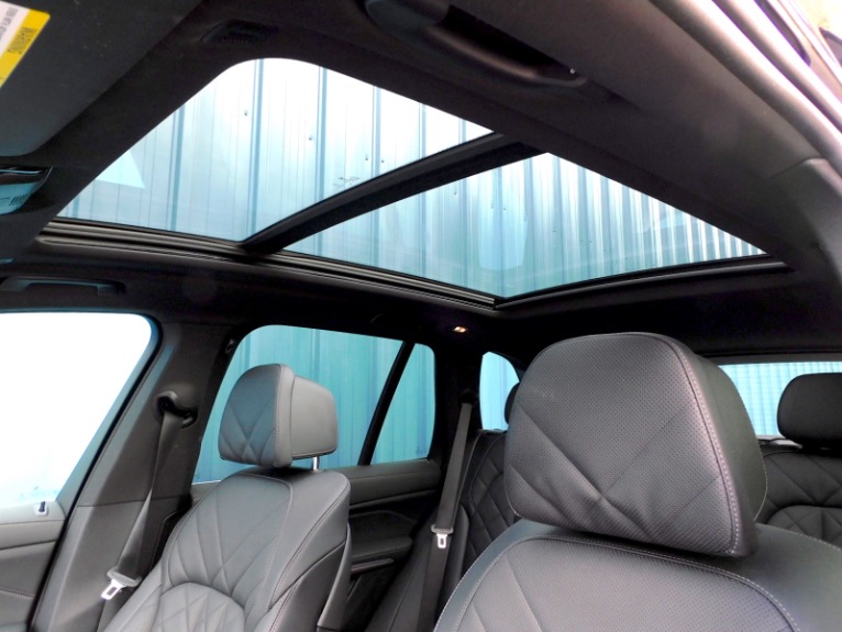 Used 2025 BMW X5 xDrive50e Plug-In Hybrid Used 2025 BMW X5 xDrive50e Plug-In Hybrid for sale  at Metro West Motorcars LLC in Shrewsbury MA 21