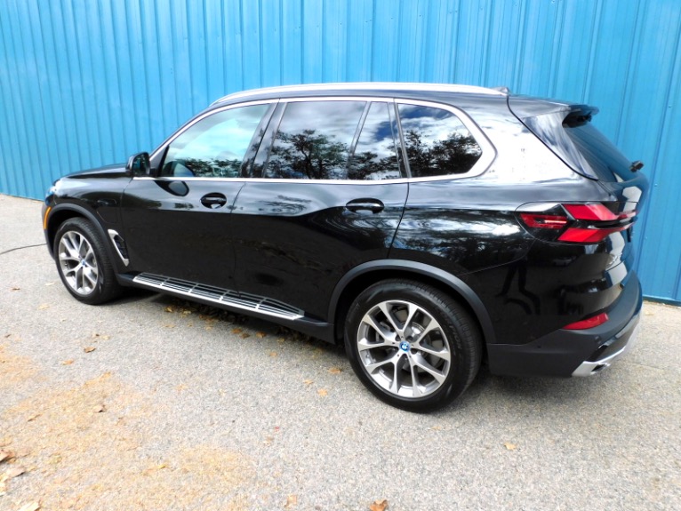 Used 2025 BMW X5 xDrive50e Plug-In Hybrid Used 2025 BMW X5 xDrive50e Plug-In Hybrid for sale  at Metro West Motorcars LLC in Shrewsbury MA 3