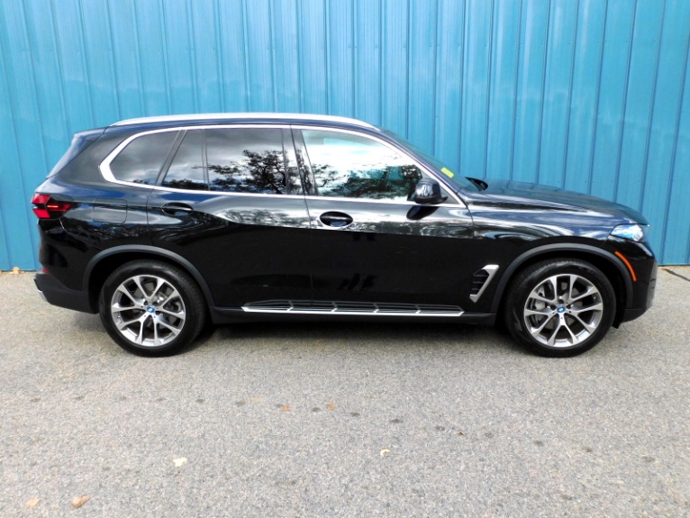 Used 2025 BMW X5 xDrive50e Plug-In Hybrid Used 2025 BMW X5 xDrive50e Plug-In Hybrid for sale  at Metro West Motorcars LLC in Shrewsbury MA 6