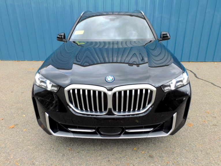 Used 2025 BMW X5 xDrive50e Plug-In Hybrid Used 2025 BMW X5 xDrive50e Plug-In Hybrid for sale  at Metro West Motorcars LLC in Shrewsbury MA 8