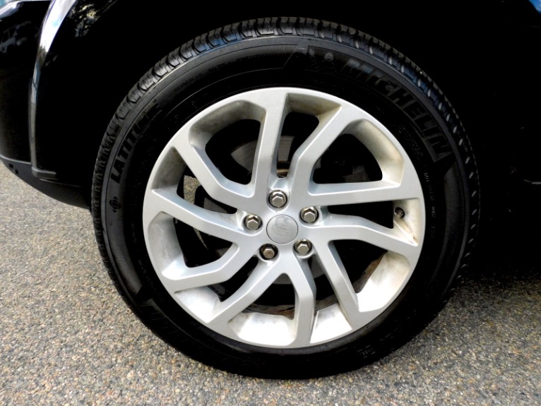 Used 2016 Land Rover Lr4 HSE Silver Edition Used 2016 Land Rover Lr4 HSE Silver Edition for sale  at Metro West Motorcars LLC in Shrewsbury MA 24