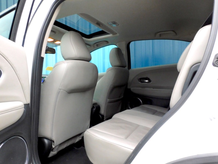 Used 2016 Honda HR-V EX-L w/Navi AWD Used 2016 Honda HR-V EX-L w/Navi AWD for sale  at Metro West Motorcars LLC in Shrewsbury MA 15