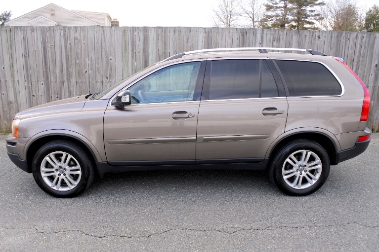 Used 2010 Volvo Xc90 3.2 AWD Used 2010 Volvo Xc90 3.2 AWD for sale  at Metro West Motorcars LLC in Shrewsbury MA 2