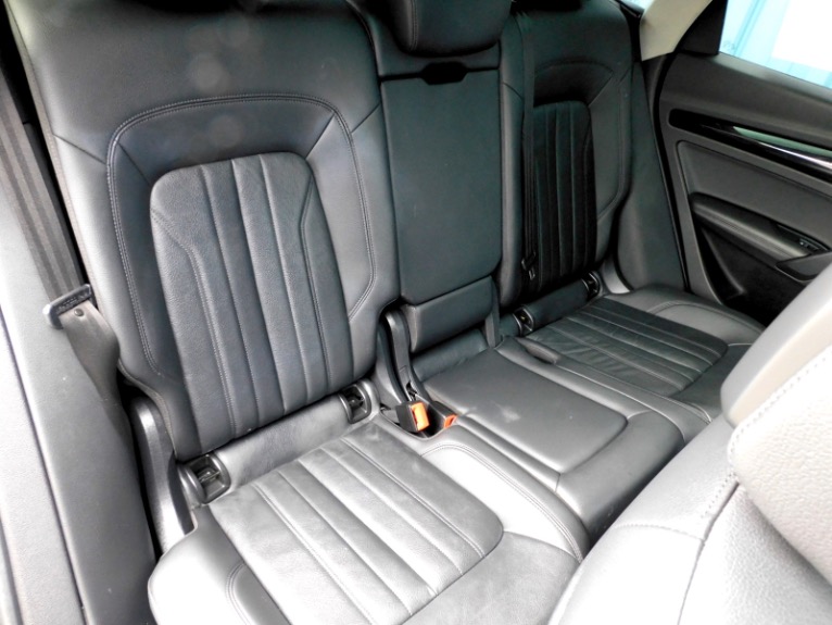 Used 2020 Audi Q5 Premium Plus 45 TFSI quattro Used 2020 Audi Q5 Premium Plus 45 TFSI quattro for sale  at Metro West Motorcars LLC in Shrewsbury MA 17