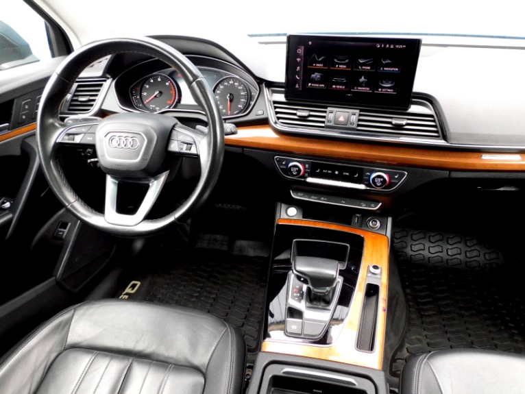 Used 2021 Audi Q5 Premium 45 TFSI quattro Used 2021 Audi Q5 Premium 45 TFSI quattro for sale  at Metro West Motorcars LLC in Shrewsbury MA 10