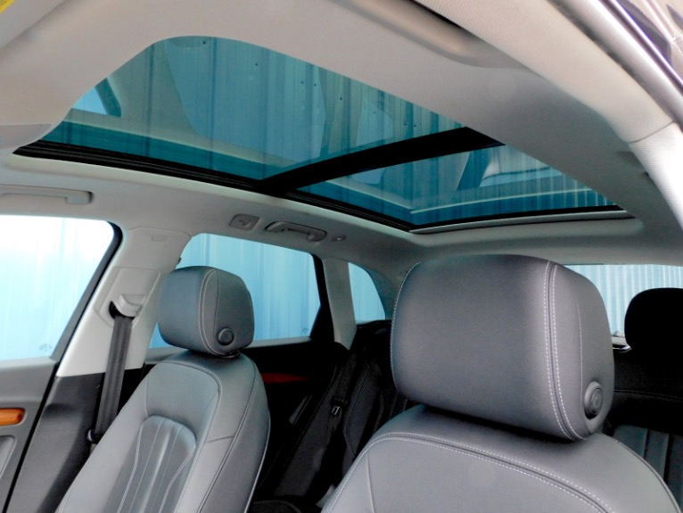 Used 2021 Audi Q5 Premium 45 TFSI quattro Used 2021 Audi Q5 Premium 45 TFSI quattro for sale  at Metro West Motorcars LLC in Shrewsbury MA 21