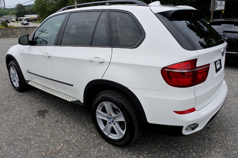 Used 2012 BMW X5 AWD 4dr 35d Used 2012 BMW X5 AWD 4dr 35d for sale  at Metro West Motorcars LLC in Shrewsbury MA 3