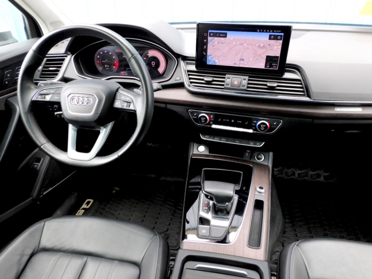 Used 2021 Audi Q5 Premium Plus 45 TFSI quattro Used 2021 Audi Q5 Premium Plus 45 TFSI quattro for sale  at Metro West Motorcars LLC in Shrewsbury MA 10