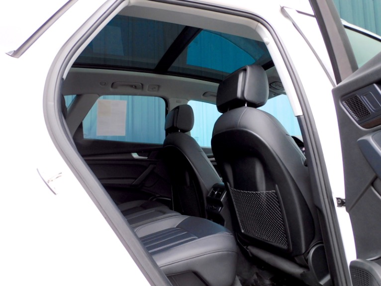 Used 2021 Audi Q5 Premium Plus 45 TFSI quattro Used 2021 Audi Q5 Premium Plus 45 TFSI quattro for sale  at Metro West Motorcars LLC in Shrewsbury MA 18