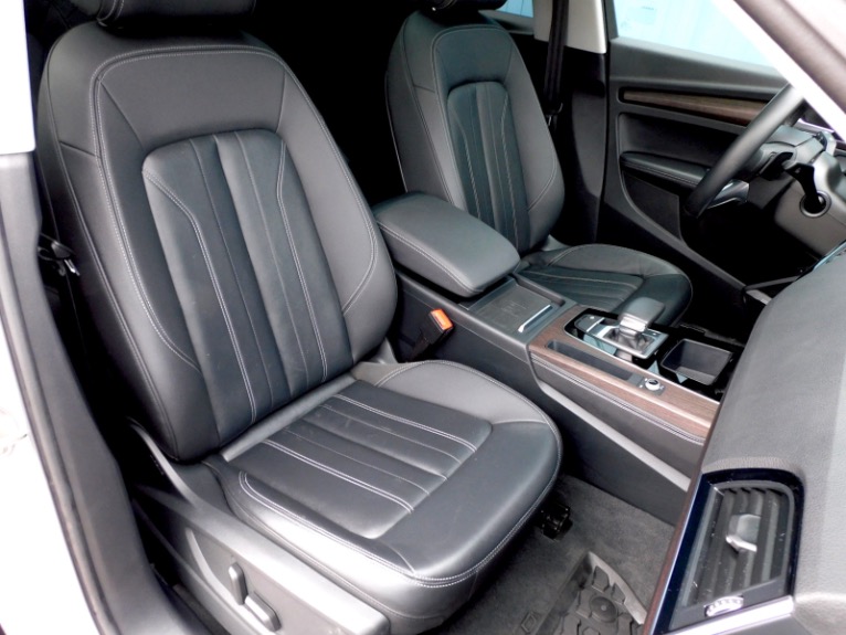 Used 2021 Audi Q5 Premium Plus 45 TFSI quattro Used 2021 Audi Q5 Premium Plus 45 TFSI quattro for sale  at Metro West Motorcars LLC in Shrewsbury MA 19