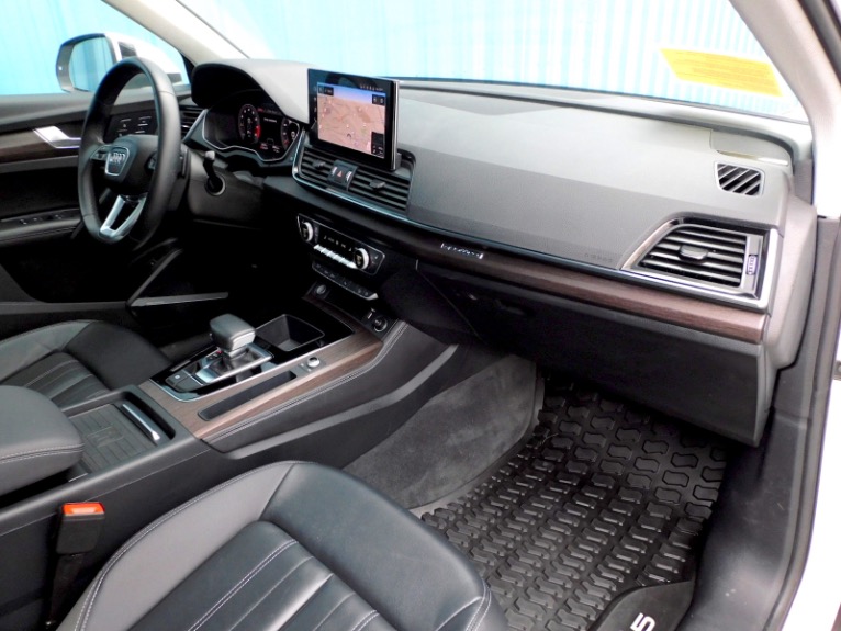 Used 2021 Audi Q5 Premium Plus 45 TFSI quattro Used 2021 Audi Q5 Premium Plus 45 TFSI quattro for sale  at Metro West Motorcars LLC in Shrewsbury MA 20