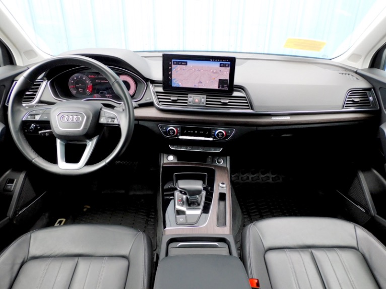 Used 2021 Audi Q5 Premium Plus 45 TFSI quattro Used 2021 Audi Q5 Premium Plus 45 TFSI quattro for sale  at Metro West Motorcars LLC in Shrewsbury MA 9