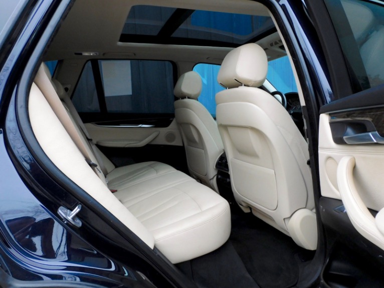 Used 2016 BMW X5 xDrive35i AWD Used 2016 BMW X5 xDrive35i AWD for sale  at Metro West Motorcars LLC in Shrewsbury MA 18