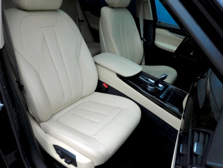 Used 2016 BMW X5 xDrive35i AWD Used 2016 BMW X5 xDrive35i AWD for sale  at Metro West Motorcars LLC in Shrewsbury MA 19