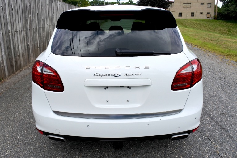 Used 2012 Porsche Cayenne AWD 4dr S Hybrid Used 2012 Porsche Cayenne AWD 4dr S Hybrid for sale  at Metro West Motorcars LLC in Shrewsbury MA 4