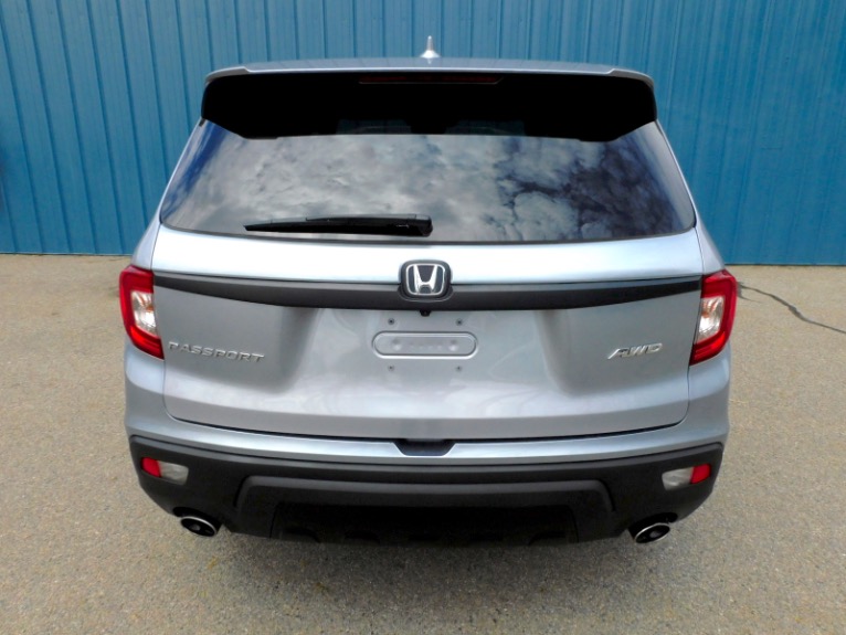 Used 2020 Honda Passport EX-L AWD Used 2020 Honda Passport EX-L AWD for sale  at Metro West Motorcars LLC in Shrewsbury MA 4