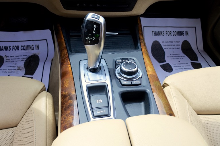 Used 2013 BMW X5 AWD 4dr xDrive35i Premium Used 2013 BMW X5 AWD 4dr xDrive35i Premium for sale at Metro West Motorcars LLC in Shrewsbury MA 12