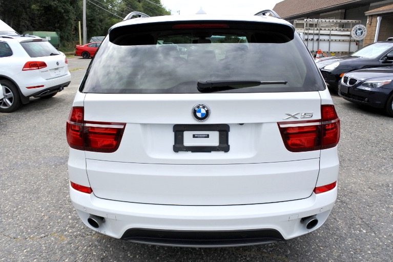 Used 2013 BMW X5 AWD 4dr xDrive35i Premium Used 2013 BMW X5 AWD 4dr xDrive35i Premium for sale at Metro West Motorcars LLC in Shrewsbury MA 4