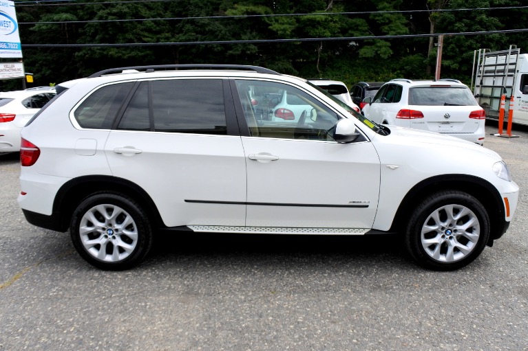 Used 2013 BMW X5 AWD 4dr xDrive35i Premium Used 2013 BMW X5 AWD 4dr xDrive35i Premium for sale at Metro West Motorcars LLC in Shrewsbury MA 6