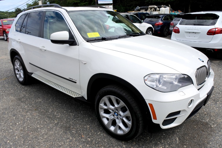 Used 2013 BMW X5 AWD 4dr xDrive35i Premium Used 2013 BMW X5 AWD 4dr xDrive35i Premium for sale  at Metro West Motorcars LLC in Shrewsbury MA 7