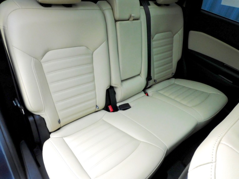 Used 2019 Ford Edge SEL AWD Used 2019 Ford Edge SEL AWD for sale  at Metro West Motorcars LLC in Shrewsbury MA 17