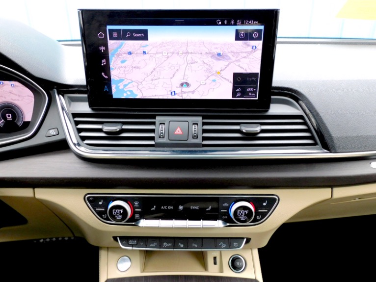 Used 2022 Audi Q5 S line Prestige 55 TFSI e quattro Used 2022 Audi Q5 S line Prestige 55 TFSI e quattro for sale  at Metro West Motorcars LLC in Shrewsbury MA 11